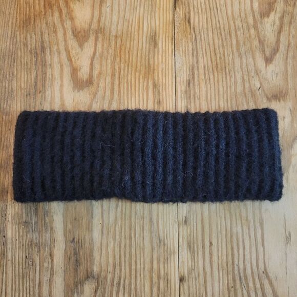 H&M Black Knit Headband - Picture 2 of 8